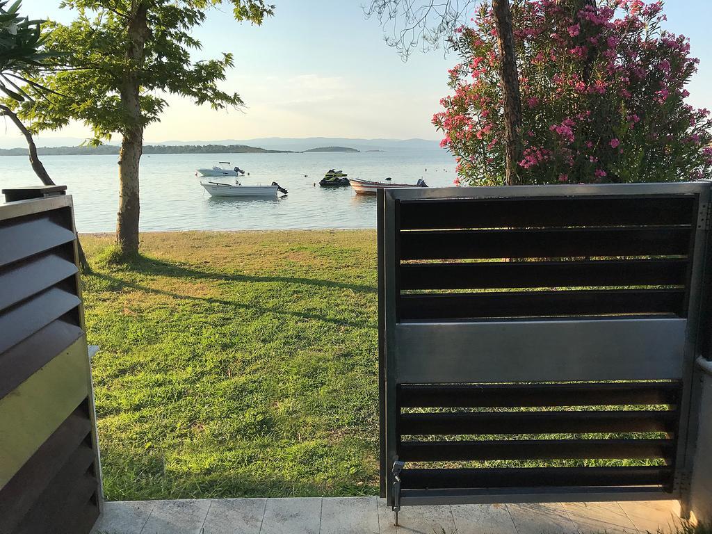 Samaya Beach House 보우르보우로우 외부 사진